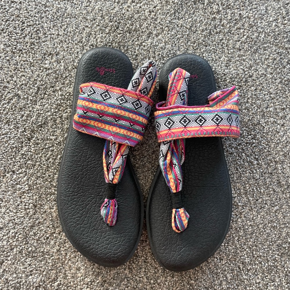 Comfiest sanuk sandals!